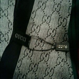 Gucci Other - NWT Gucci silk scarf Gucci Other - NWT Gucci silk scarf